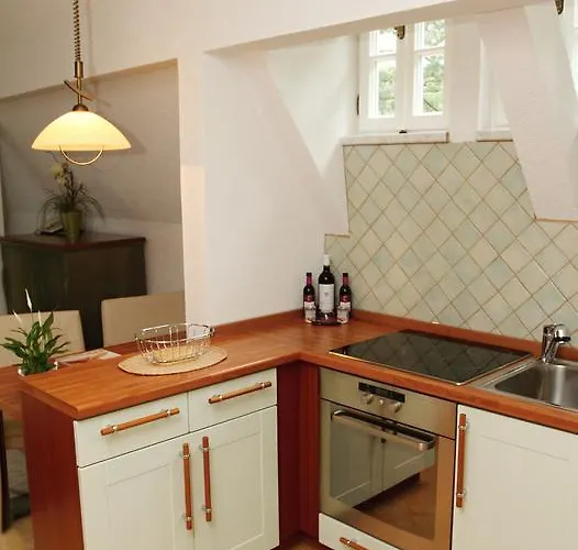 Gasthuis Sant Georg Garni 4*