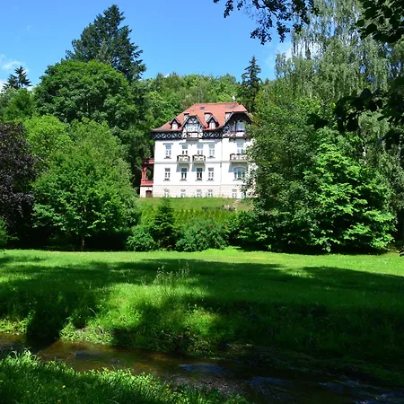 بيت ضيافة Sant Georg Garni Mariánské Lázně