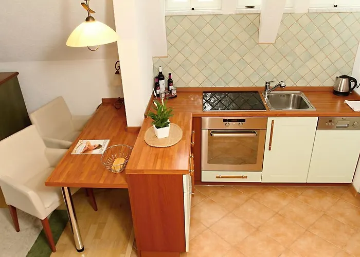 Sant Georg Garni 4*
